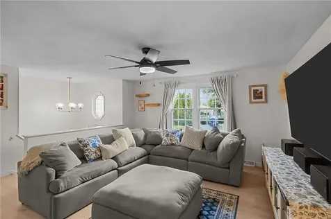 9 Chelmsford Avenue Warwick RI 02889