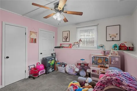 9 Chelmsford Avenue Warwick RI 02889