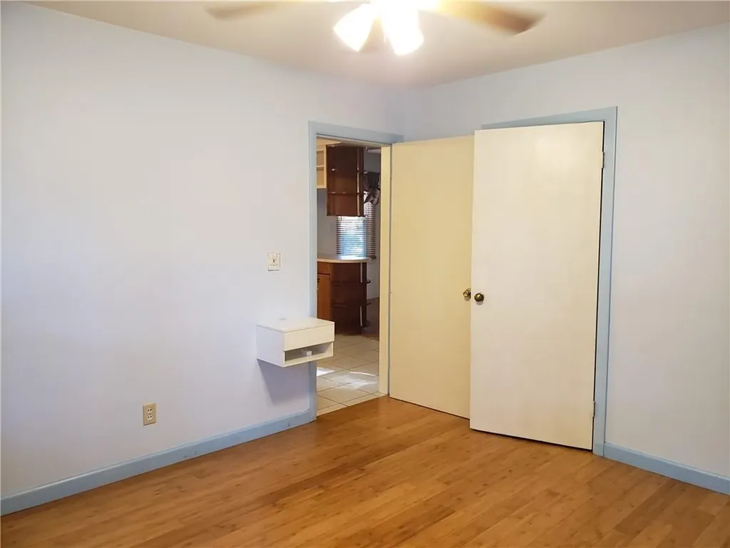 87 Lonsdale Street West Warwick RI 02893