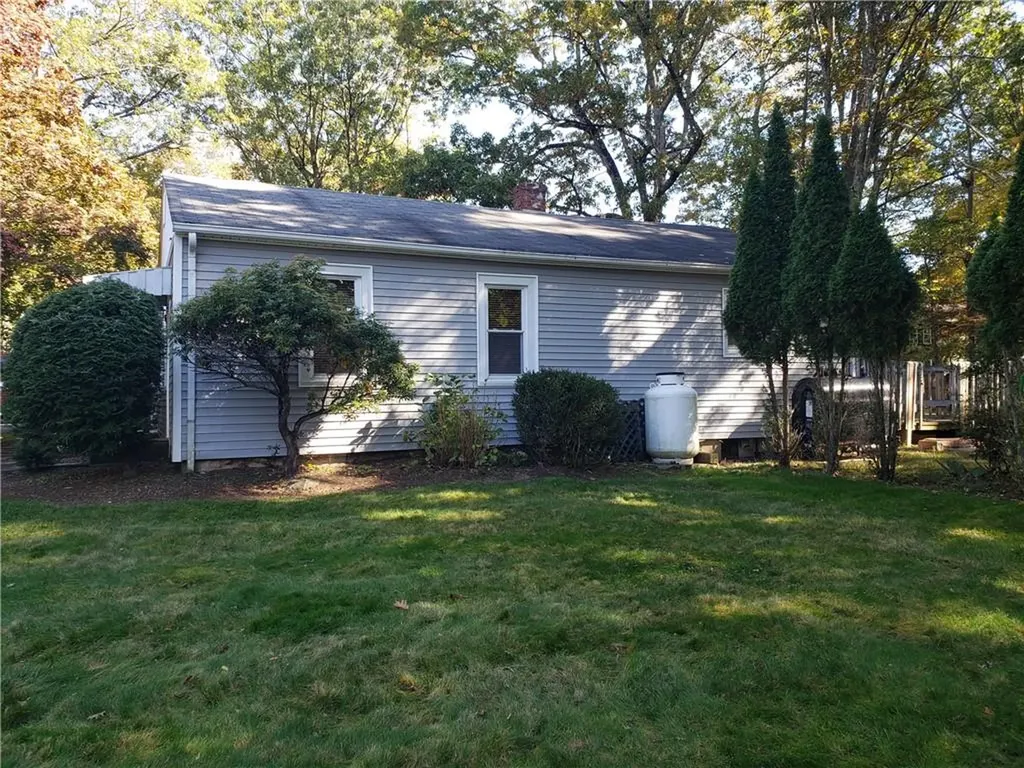 87 Lonsdale Street West Warwick RI 02893