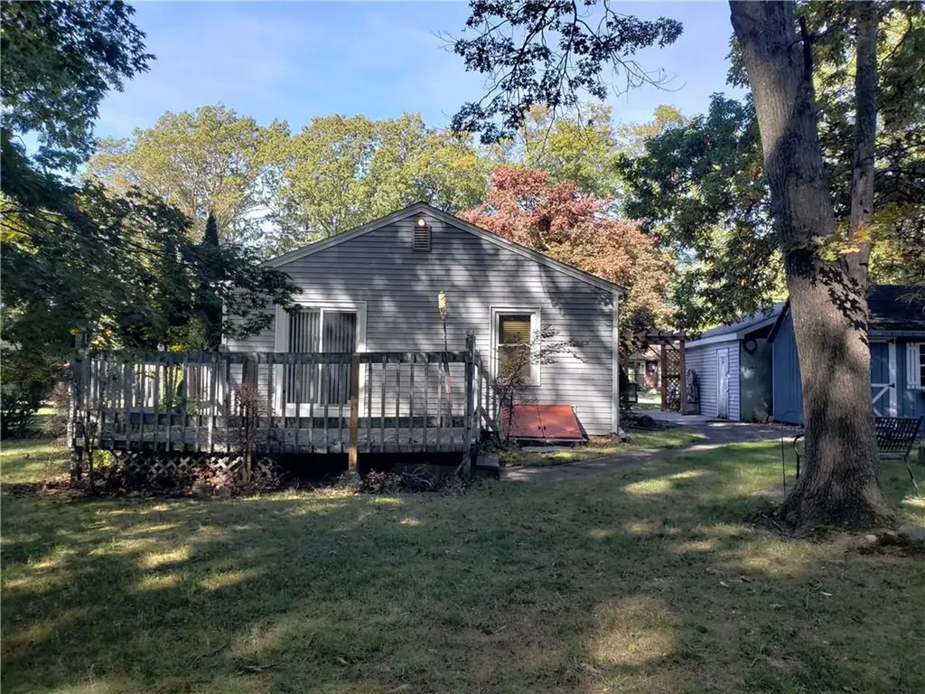 87 Lonsdale Street West Warwick RI 02893