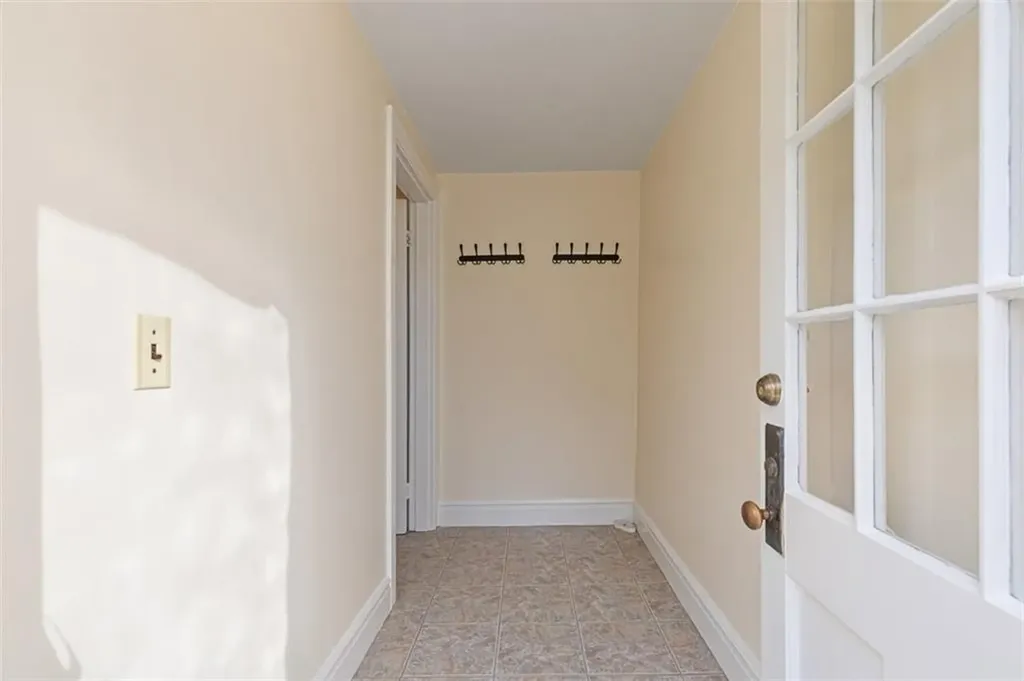 4 Chase Lane Lincoln RI 02865