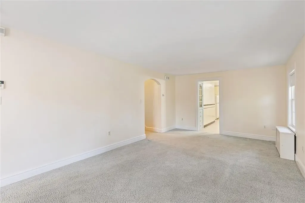 4 Chase Lane Lincoln RI 02865