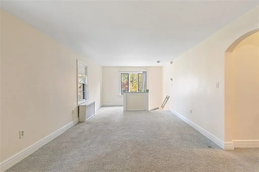 4 Chase Lane Lincoln RI 02865