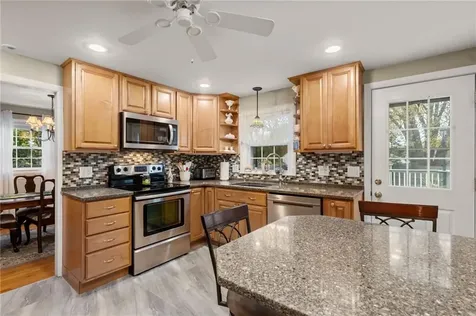 20 Birchwood Drive North Kingstown RI 02852