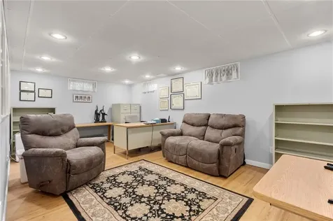 20 Birchwood Drive North Kingstown RI 02852