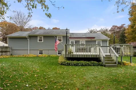 20 Birchwood Drive North Kingstown RI 02852