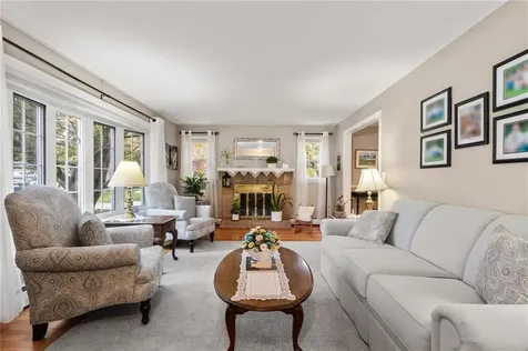 20 Birchwood Drive North Kingstown RI 02852