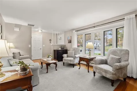 20 Birchwood Drive North Kingstown RI 02852