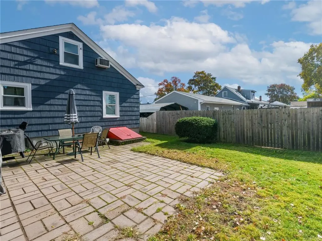 44 Stanley Street Pawtucket RI 02861