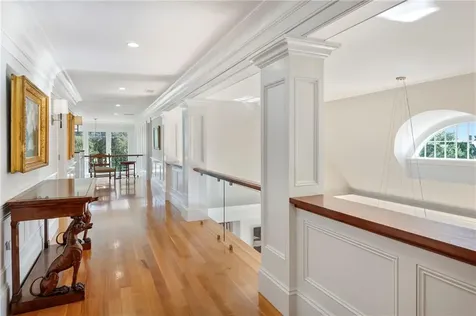 10 Ocean Lawn Lane Newport RI 02840