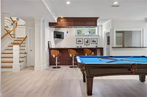 10 Ocean Lawn Lane Newport RI 02840