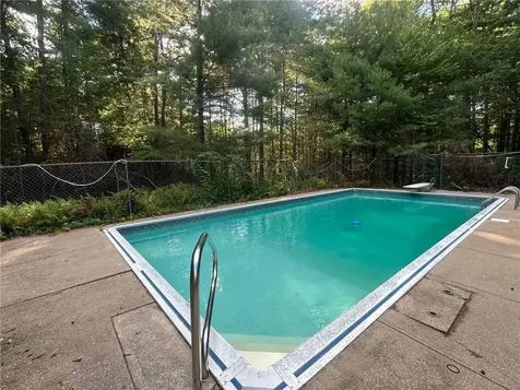 93 Provident Place Coventry RI 02816