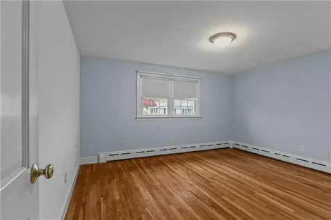 64 Kenyon Road Tiverton RI 02878