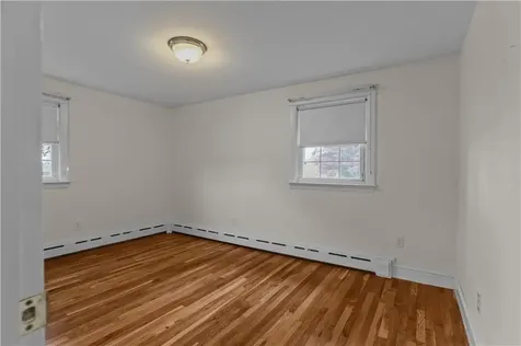 64 Kenyon Road Tiverton RI 02878