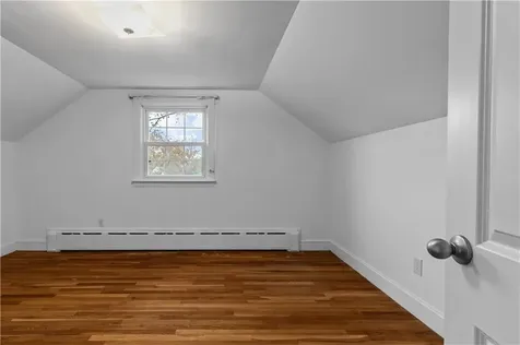 64 Kenyon Road Tiverton RI 02878