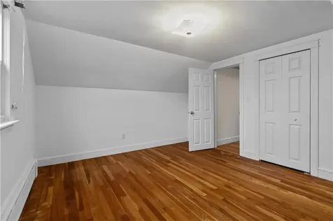 64 Kenyon Road Tiverton RI 02878