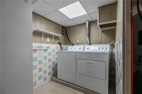 64 Kenyon Road Tiverton RI 02878