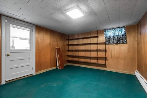 64 Kenyon Road Tiverton RI 02878