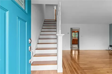 64 Kenyon Road Tiverton RI 02878