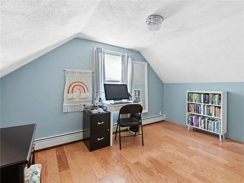 110 Heath Avenue Warwick RI 02888