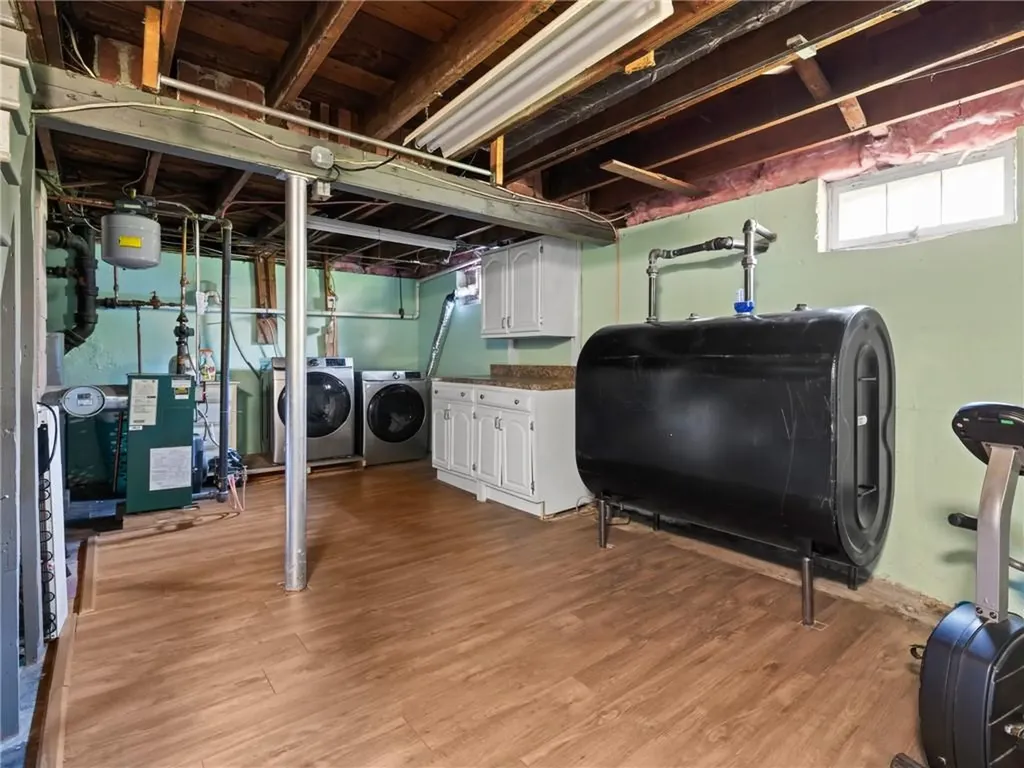 110 Heath Avenue Warwick RI 02888