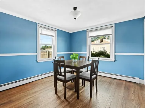 110 Heath Avenue Warwick RI 02888