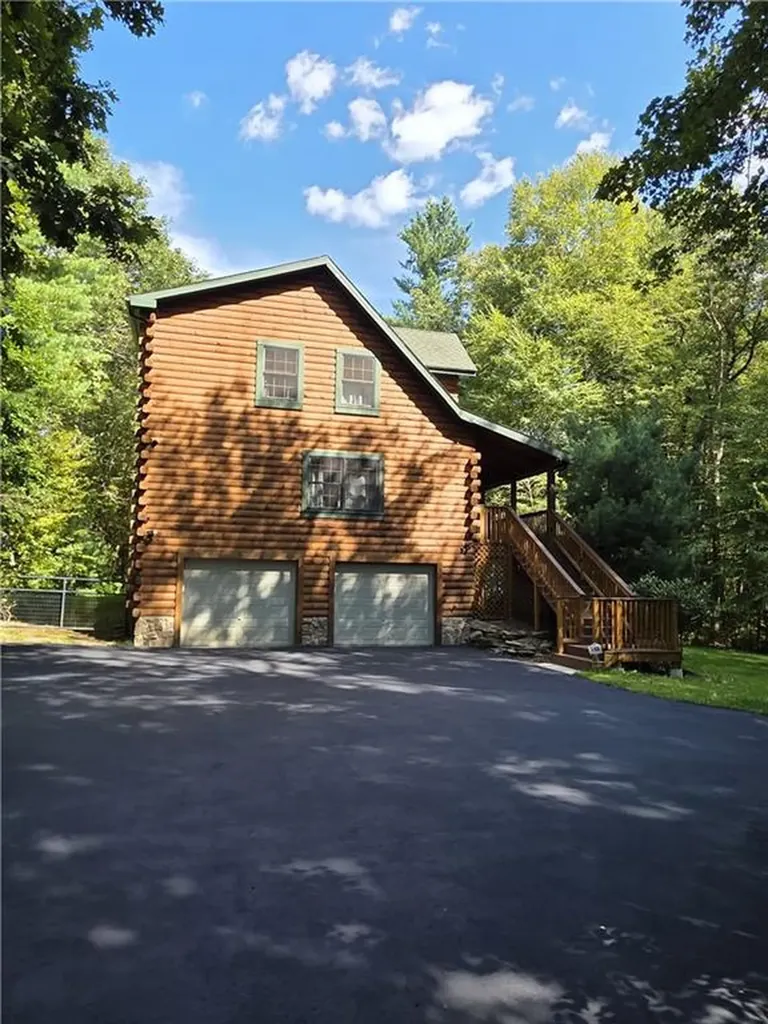 917 Tarkiln Road Burrillville RI 02830