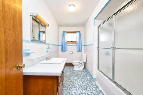 100 Furey Avenue Tiverton RI 02878