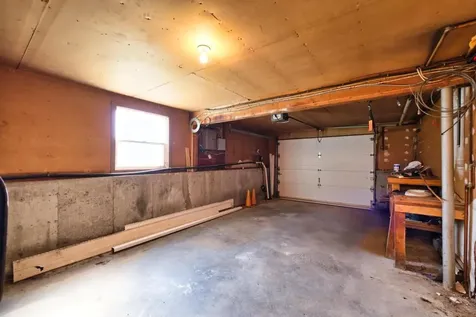 100 Furey Avenue Tiverton RI 02878