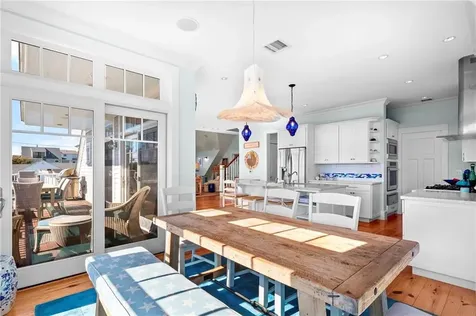 140 Tuckerman Avenue Middletown RI 02842