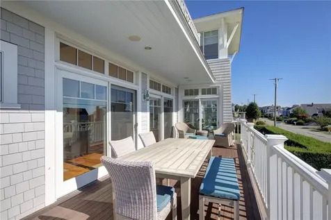 140 Tuckerman Avenue Middletown RI 02842