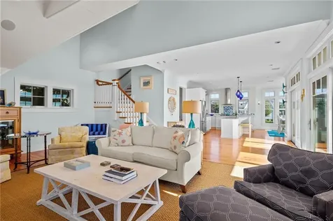 140 Tuckerman Avenue Middletown RI 02842