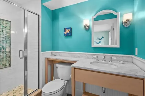 140 Tuckerman Avenue Middletown RI 02842