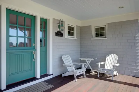 140 Tuckerman Avenue Middletown RI 02842