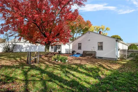 10 Ray Street Johnston RI 02919