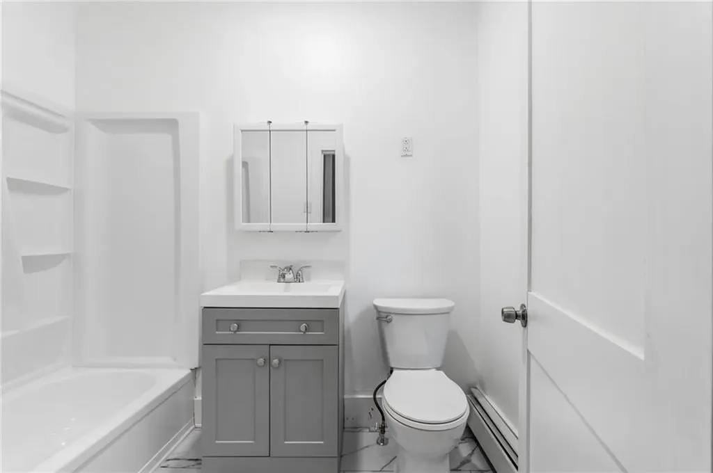 176 Reynolds Avenue Providence RI 02905