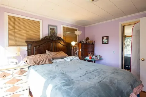 711 Black Plain Road North Smithfield RI 02896