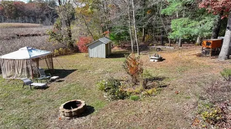 711 Black Plain Road North Smithfield RI 02896