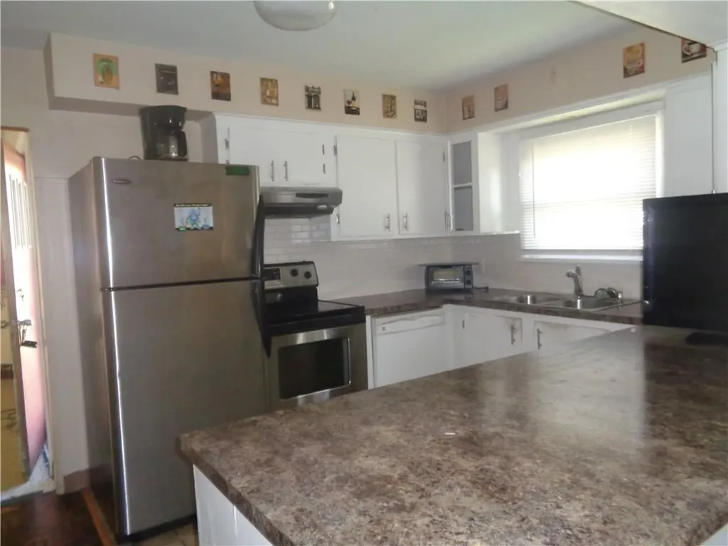 100 Hillcrest Avenue Providence RI 02909