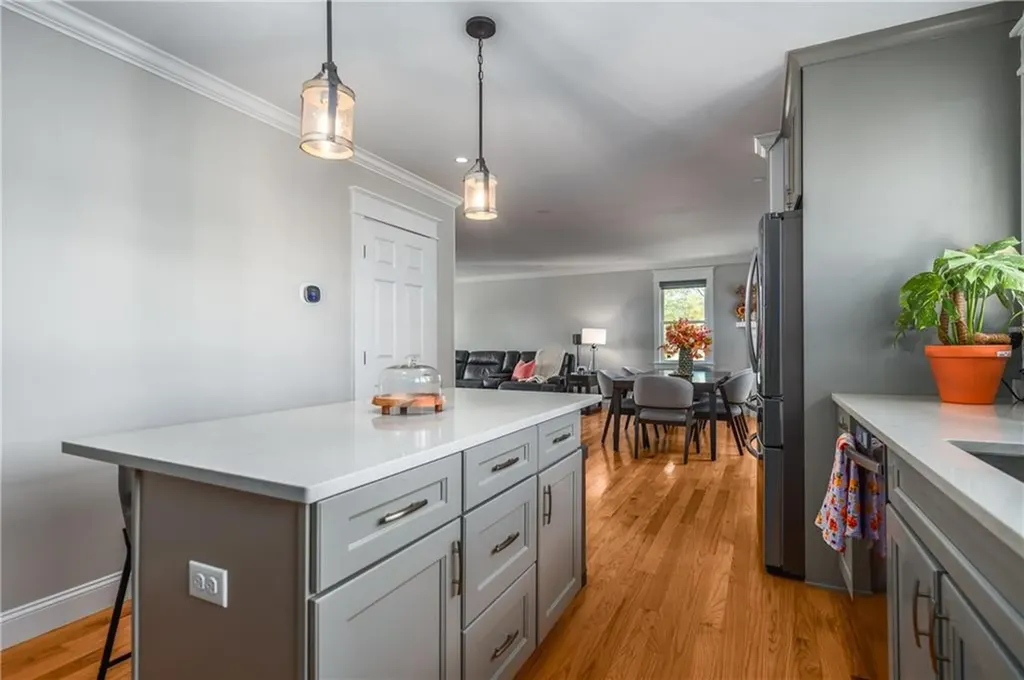 51 Bristol Ferry Road Portsmouth RI 02871