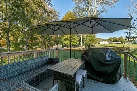 51 Bristol Ferry Road Portsmouth RI 02871