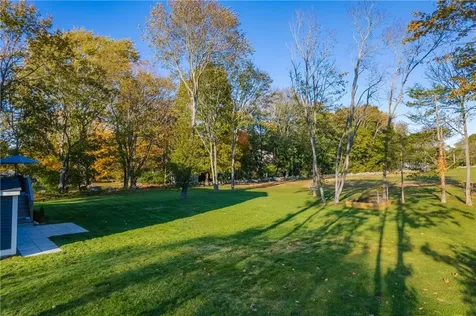 51 Bristol Ferry Road Portsmouth RI 02871