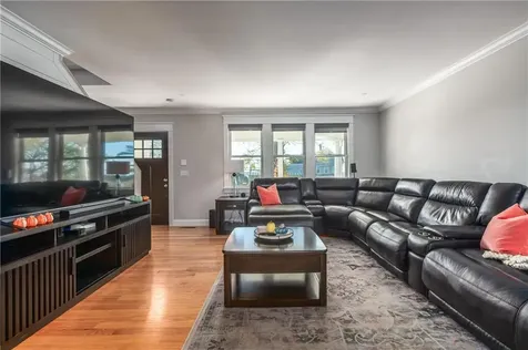 51 Bristol Ferry Road Portsmouth RI 02871