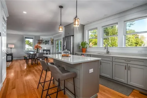 51 Bristol Ferry Road Portsmouth RI 02871