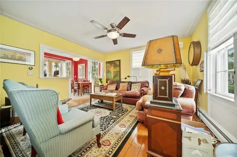 43 Poplar Street Newport RI 02840