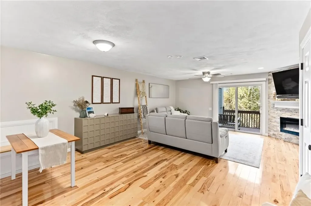 25 Scenic Drive West Warwick RI 02893