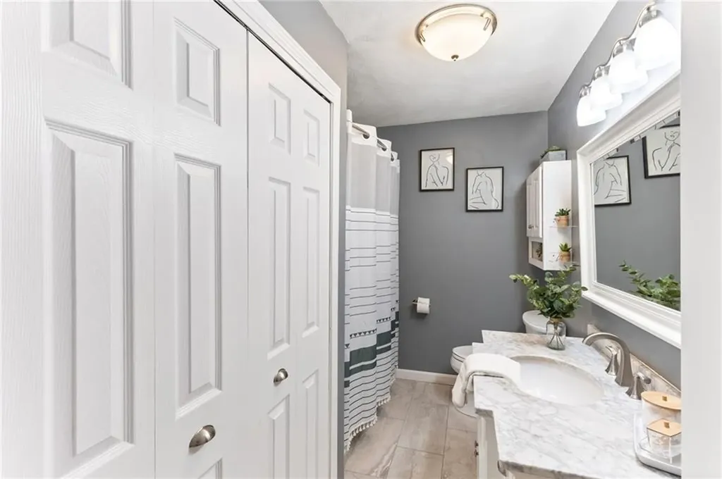 25 Scenic Drive West Warwick RI 02893