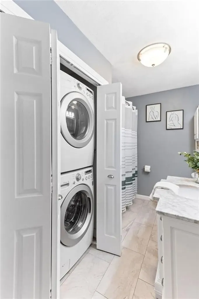 25 Scenic Drive West Warwick RI 02893