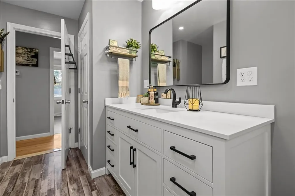 11 Chaple Drive Cranston RI 02920